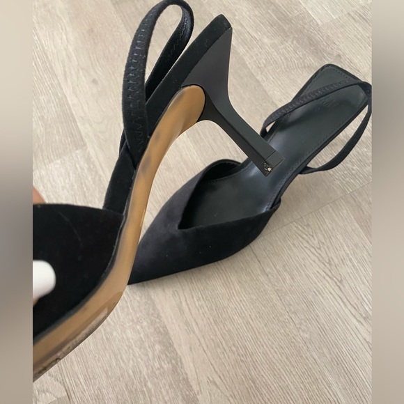 STYLISH COMFORTABLE POINTED BLACK HEELS - Picture 3 of 3